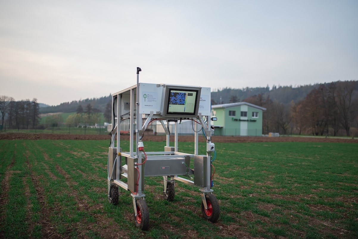 PlantScreen-R 大田移動式植物表型成像分析系統